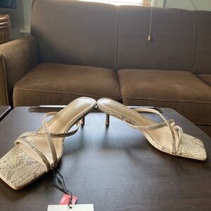 Cider kitten heel sandal